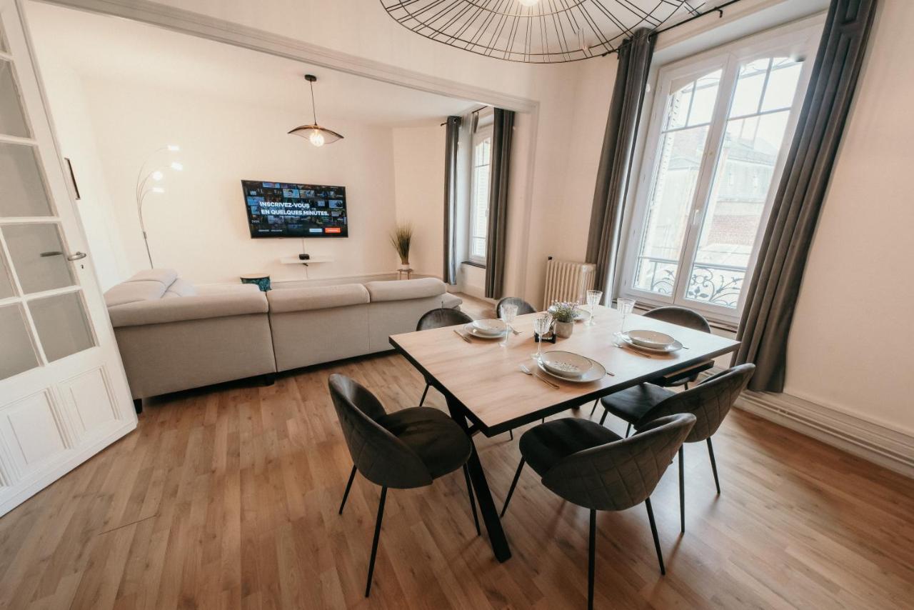 Appartement D'Alexandre Hyper Centre-Ville Charleville-Mézières Buitenkant foto